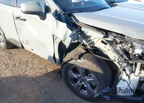 2022 Toyota Rav4 Xle z USA, uszkodzony, nr VIN 2T3W1RFV2NW185766